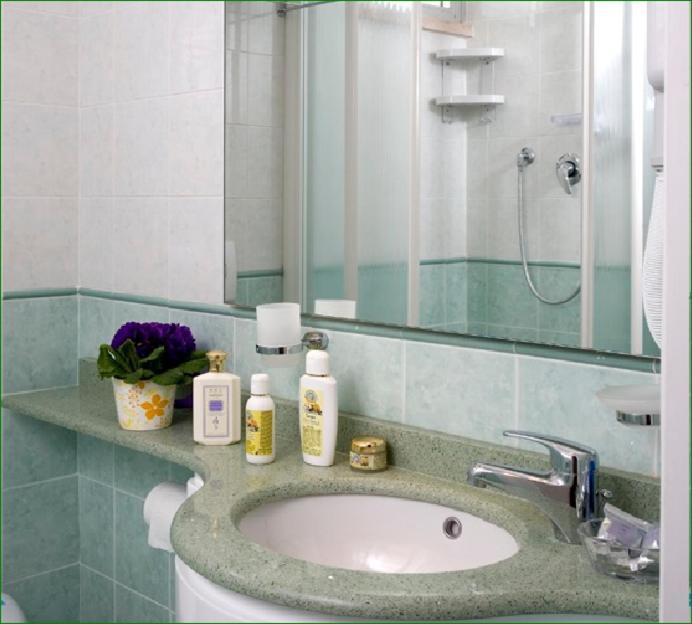 Hotel Verdemare Римини Екстериор снимка