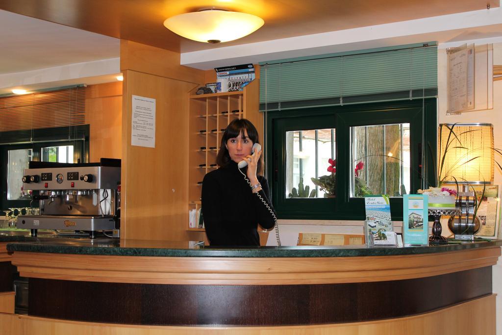 Hotel Verdemare Римини Екстериор снимка